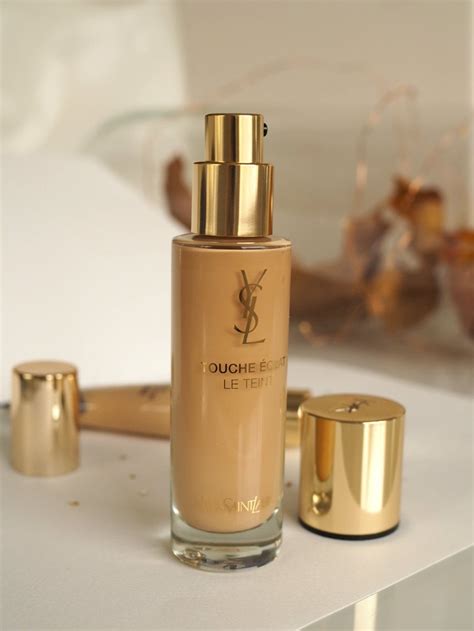 ysl foundation le teint touche eclat review